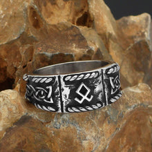 Cargar imagen en el visor de la galería, anillo runa  stainless steel
