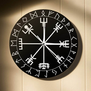 reloj vegvisir con runas