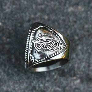 anillo freki en plata 925